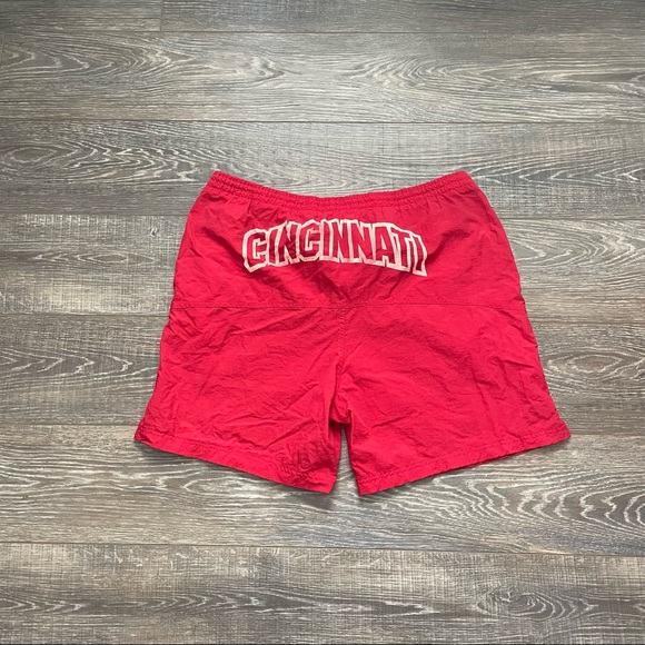 Vintage red Apex One Cincinnati Reds shorts (Medium , Lightly Used) - Picture 2 of 4